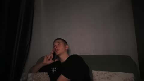 Dustyn online show from 09/15/25, 04:18