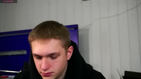 Dustyn online show from 01/11/26, 03:06