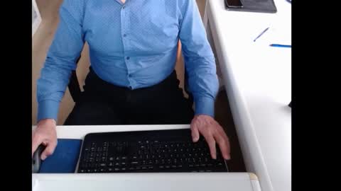 dutchpornking2 online show from 11/10/25, 07:40