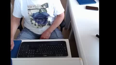 Snapshot of dutchpornking2 chatting on 06/25/26, 06:07 dutchpornking2 online show from 06/25/26, 06:07