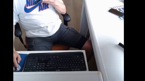 Snapshot of dutchpornking2 chatting on 07/07/26, 06:47 dutchpornking2 online show from 07/07/26, 06:47