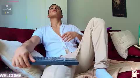 dwayne_brown online show from 09/14/25, 07:13