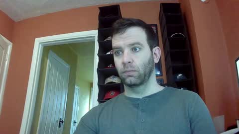 dweav240 online show from 10/30/25, 05:13