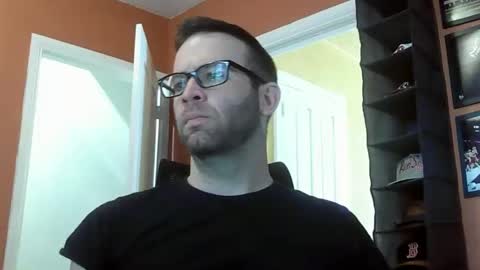 dweav240 online show from 05/04/26, 06:48