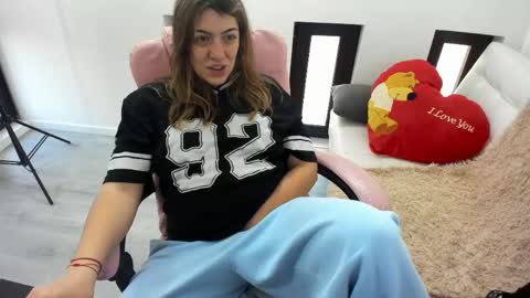 dayana online show from 04/13/26, 04:18