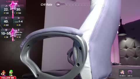 dyla_n18_ online show from 02/13/25, 02:23