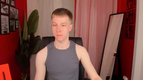 Snapshot of dylan_norton chatting on 05/07/26, 11:04 Dylan online show from 05/07/26, 11:04