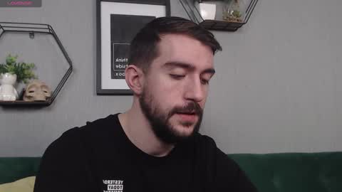 Dylan online show from 02/10/25, 07:38