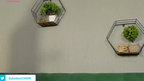 Dylan online show from 09/15/25, 11:16