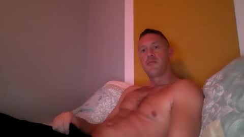 Snapshot of dylan_thick chatting on 12/09/24, 06:01 Dylans ThicK online show from 12/09/24, 06:01