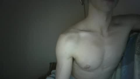 Snapshot of dylan_x0x0 chatting on 06/23/26, 01:42 dylan_x0x0 online show from 06/23/26, 01:42