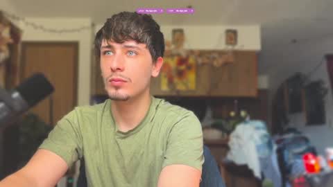 Snapshot of dylandaniel69 chatting on 10/01/25, 04:46 Dylan Daniel 7.8 online show from 10/01/25, 04:46