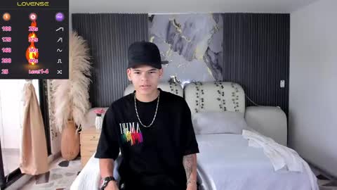 dylanroyce_ online show from 03/17/26, 12:30