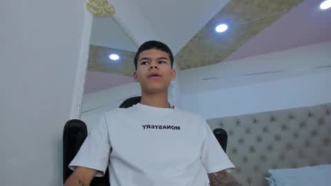 dylanroyce_ online show from 03/21/26, 12:32