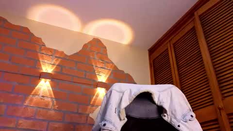 D Y L A N online show from 02/02/26, 02:10