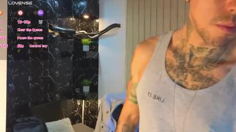 D Y L A N online show from 05/18/26, 02:51