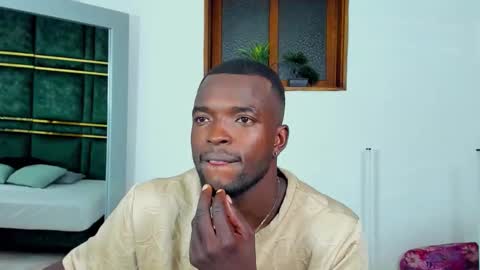 Snapshot of dylantaylor_1 chatting on 02/07/26, 03:32 Dylan Taylor online show from 02/07/26, 03:32