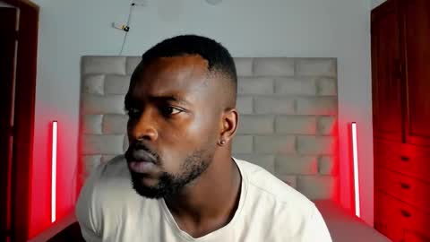 Snapshot of dylantaylor_1 chatting on 03/02/26, 03:52 Dylan Taylor online show from 03/02/26, 03:52