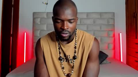 Dylan Taylor online show from 03/11/26, 04:18