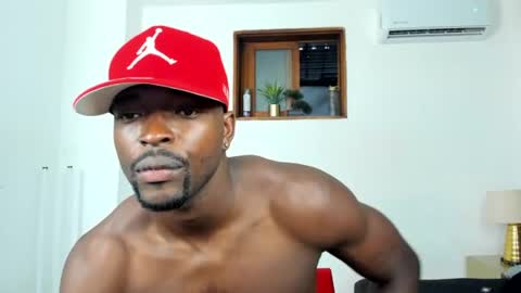 Snapshot of dylantaylor_1 chatting on 07/17/26, 12:34 Dylan Taylor online show from 07/17/26, 12:34