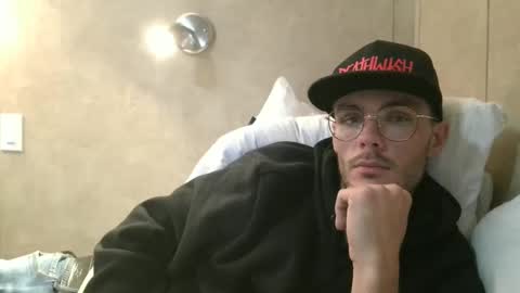 dylp400 online show from 01/04/25, 04:22