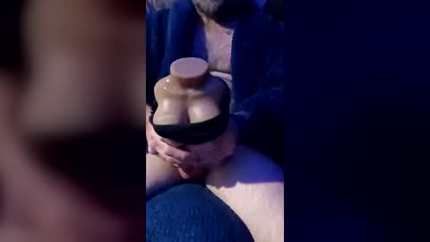 dynamicrobbiexx69 online show from 07/14/26, 03:29
