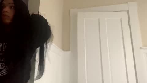 Dynasty online show from 01/18/25, 07:04