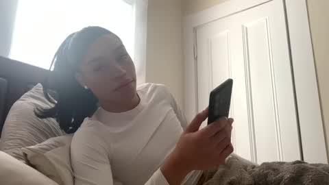 Dynasty online show from 02/28/25, 06:20