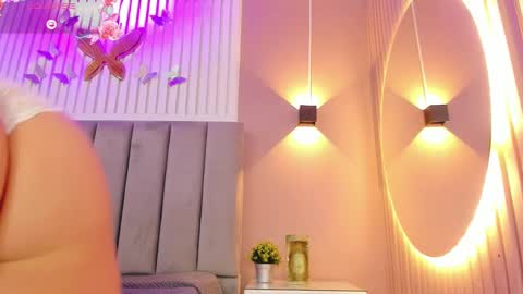 Juana online show from 03/11/25, 06:30