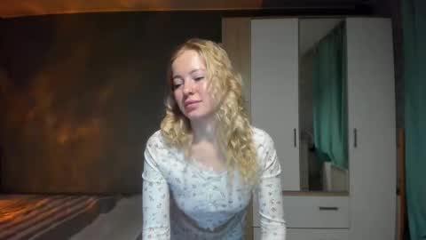 fansly - yourbestbaby online show from 01/06/26, 03:43