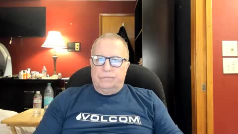 Mr Wonderful online show from 01/01/25, 02:31