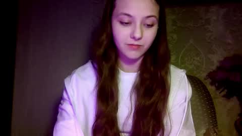 Snapshot of earlenegadsden chatting on 03/03/26, 04:24 Yuni online show from 03/03/26, 04:24