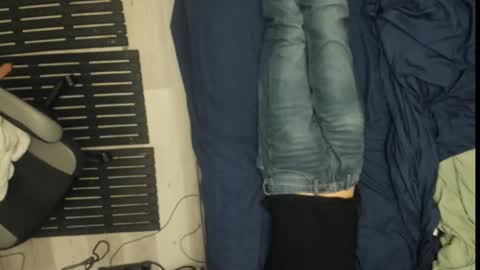 Ears2ears online show from 12/01/25, 02:49