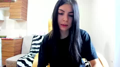 Emma online show from 07/16/26, 07:25