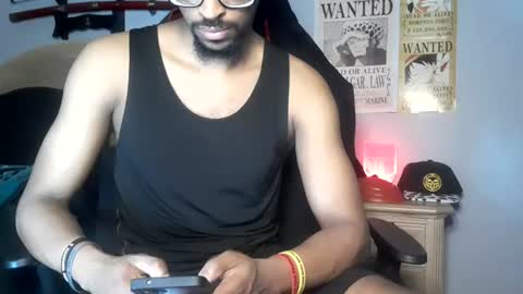 Snapshot of easybreezy20 chatting on 06/27/26, 08:08 TWITTER INSTAGRAM easybreezy20 ONLINE 1230 AM TO 7AM online show from 06/27/26, 08:08