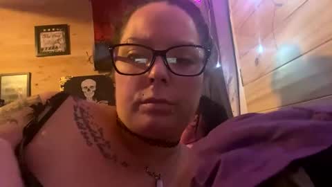 easyednem528280 online show from 10/20/25, 03:29
