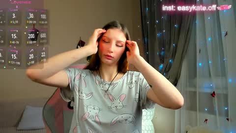 Kate online show from 01/06/25, 01:42