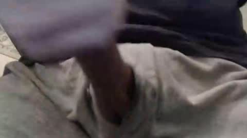 eat_a_peach2 online show from 09/28/25, 10:42