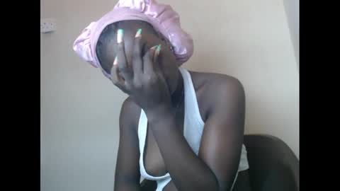 Snapshot of eatuupx chatting on 01/06/25, 07:31 eatuupx online show from 01/06/25, 07:31