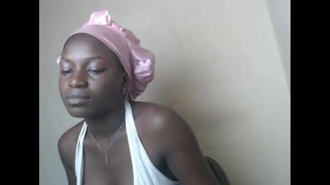 Snapshot of eatuupx chatting on 01/07/25, 10:11 eatuupx online show from 01/07/25, 10:11