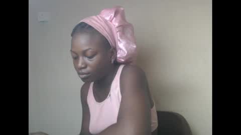 Snapshot of eatuupx chatting on 01/08/25, 08:27 eatuupx online show from 01/08/25, 08:27