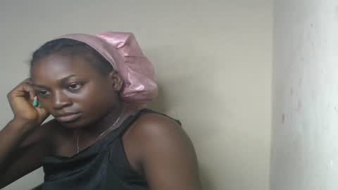 Snapshot of eatuupx chatting on 01/15/25, 04:54 eatuupx online show from 01/15/25, 04:54