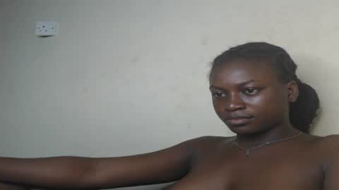 Snapshot of eatuupx chatting on 01/24/25, 10:43 eatuupx online show from 01/24/25, 10:43