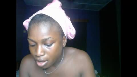 Snapshot of eatuupx chatting on 02/09/25, 10:21 eatuupx online show from 02/09/25, 10:21