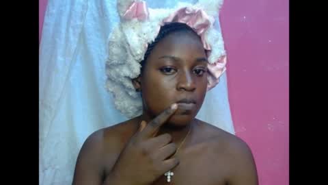 Snapshot of eatuupx chatting on 04/05/26, 10:51 eatuupx online show from 04/05/26, 10:51