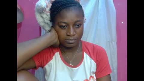 Snapshot of eatuupx chatting on 04/12/26, 12:26 eatuupx online show from 04/12/26, 12:26