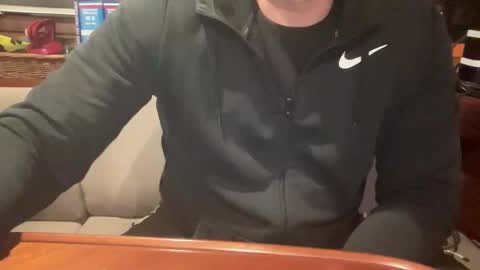 ebnk15 online show from 12/19/25, 04:14