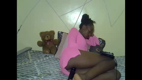 eboniana online show from 09/27/25, 12:15