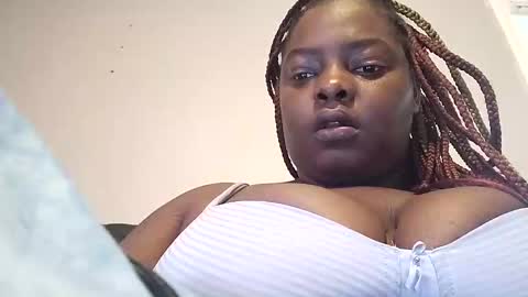 ebonireign online show from 10/09/25, 02:37