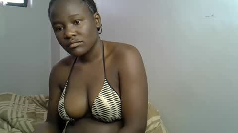 Queen online show from 02/10/26, 08:51